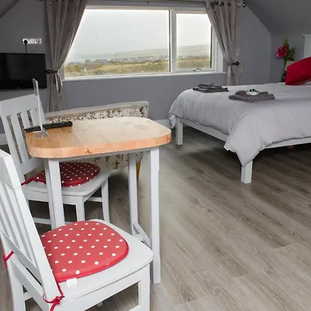 Atlantic Sunset Guest house *